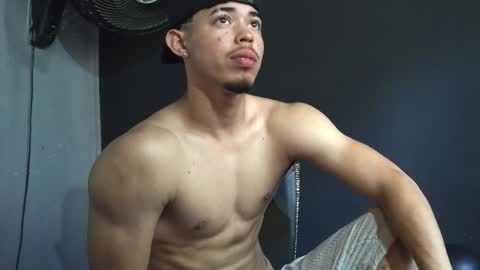 wesley_77 online show from 03.08.26