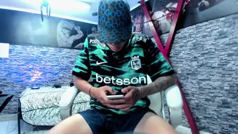 Wesley Boy online show from 09.27.25