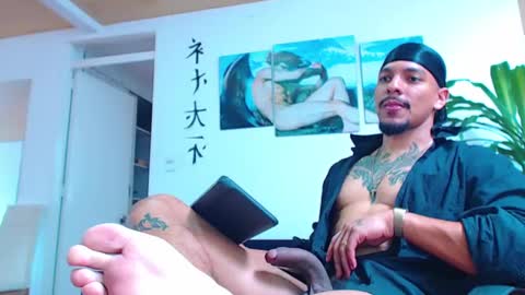 Snapshot of wesleyrogger chatting on 12.03.24 Wesley Rogger online show from 12.03.24