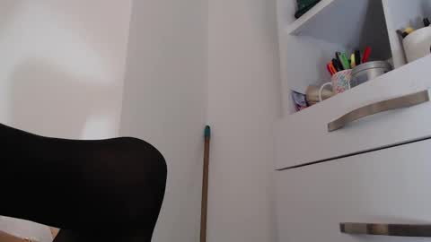 Diva online show from 02.20.25