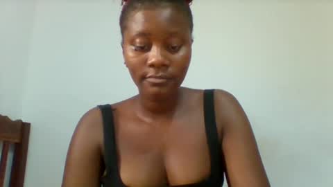 Snapshot of wet_pussieyy chatting on 04.23.26 wet_pussieyy online show from 04.23.26