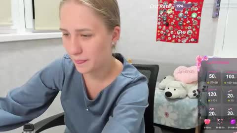 Snapshot of wetcrybaby chatting on 09.09.25 Sonya online show from 09.09.25