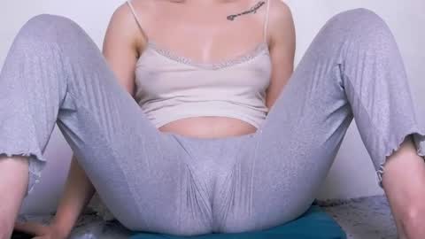 Beatrice Moan from LovenseWet from Tip MenuOpen for Private online show from 04.12.26