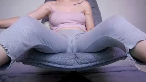 Beatrice Moan from LovenseWet from Tip MenuOpen for Private online show from 06.30.26