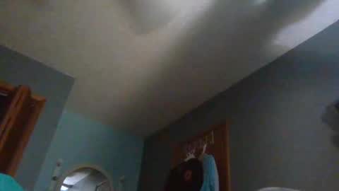 wetduck77777 online show from 10.26.25