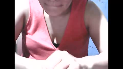 Snapshot of wethornypussy4u chatting on 09.26.25 wethornypussy4u online show from 09.26.25