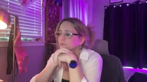 WetRainbows online show from 02.14.26