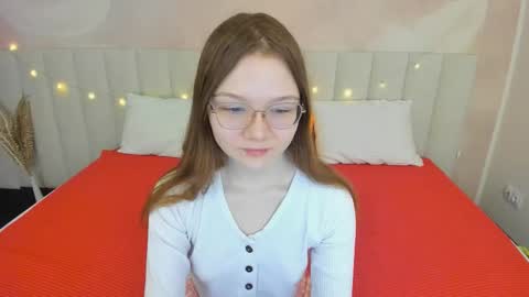 Snapshot of wetrossy chatting on 10.31.25 Rossy online show from 10.31.25