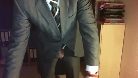 Snapshot of wetsuitedman chatting on 02.06.25 Franz online show from 02.06.25