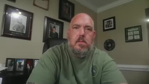 Snapshot of wguytonga chatting on 10.10.25 wguytonga online show from 10.10.25