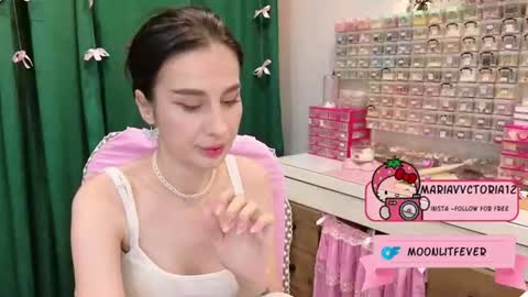 Victoria Maria online show from 07.05.26