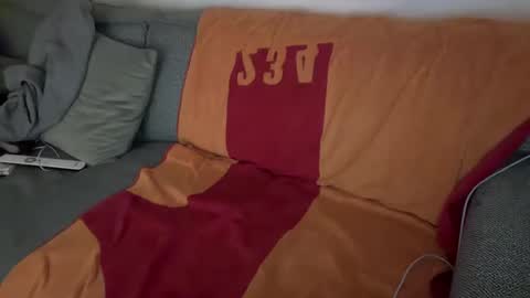 white_bubble online show from 03.07.25