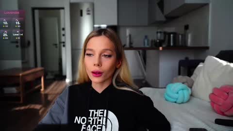 Snapshot of whitebanny chatting on 02.22.25 Kate online show from 02.22.25