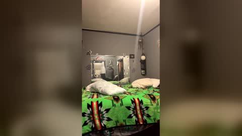 whiteboiiandhisbitch online show from 04.03.26