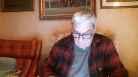 whitebriefs009 online show from 01.22.25