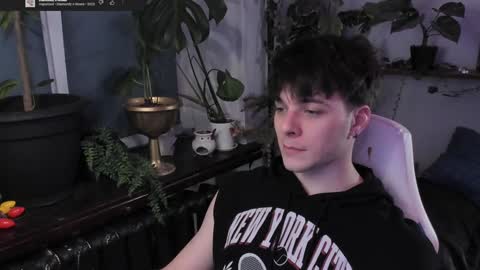 Gus online show from 01.22.25