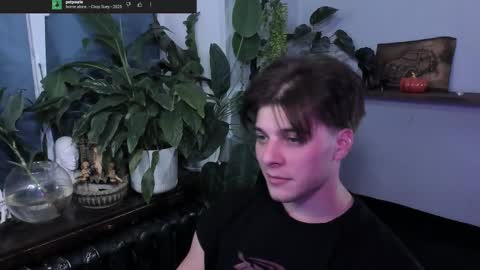 Gus online show from 10.19.25