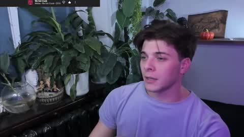 Gus online show from 10.26.25