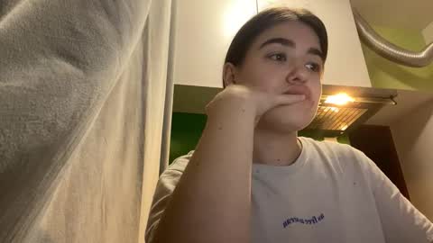 Snapshot of whitesun18 chatting on 11.22.25 Eve online show from 11.22.25