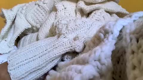 whitesweater online show from 06.09.26