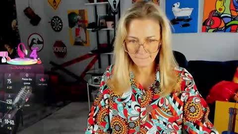 whitneypunnch online show from 05.11.26