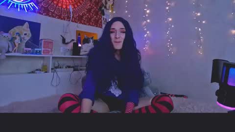 Snapshot of whoalexxa chatting on 11.09.25 Alexa online show from 11.09.25