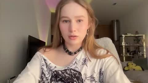 Alisa online show from 02.04.26