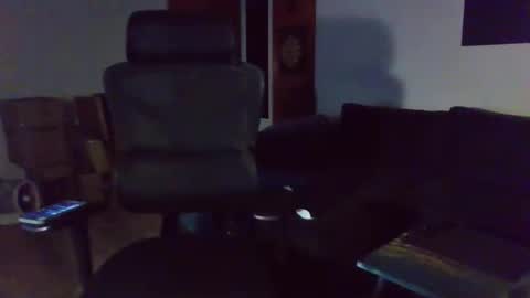 whosten0 online show from 10.27.25