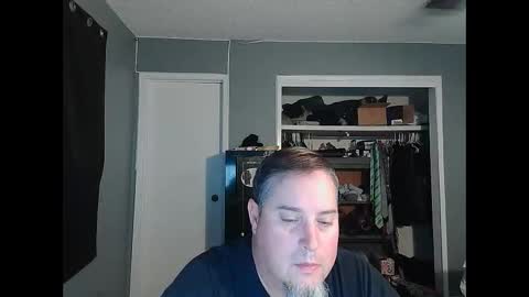 whydoidothis77 online show from 10.28.25