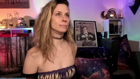 Gretchen  Jimmy online show from 02.05.25