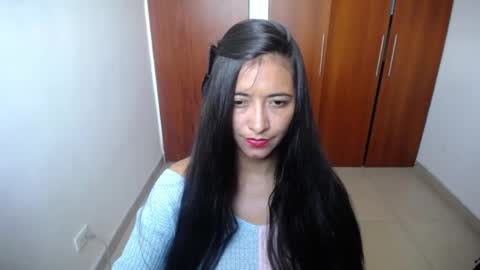 Ilauren online show from 01.07.25