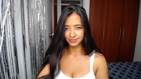 Ilauren online show from 05.14.26