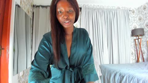 Snapshot of wild_joy chatting on 12.23.24 wild_joy online show from 12.23.24