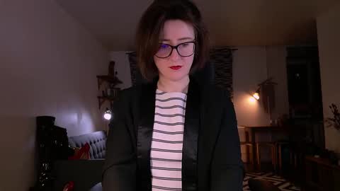 wild_peony online show from 12.05.24