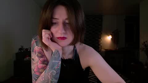 wild_peony online show from 01.13.25