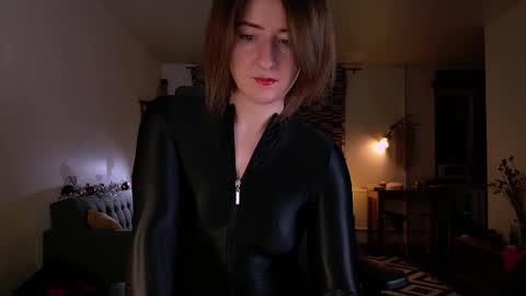 wild_peony online show from 01.31.25