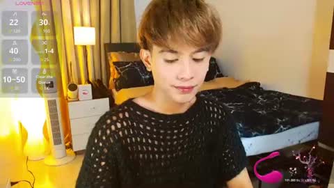 Snapshot of wildesttwinky chatting on 06.26.26 Arvie Rubio online show from 06.26.26