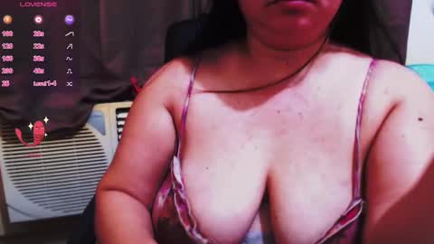 wildhotasianx online show from 12.23.24