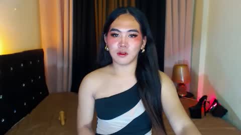 Snapshot of wildhotcore chatting on 03.10.26 Lianelaiza online show from 03.10.26