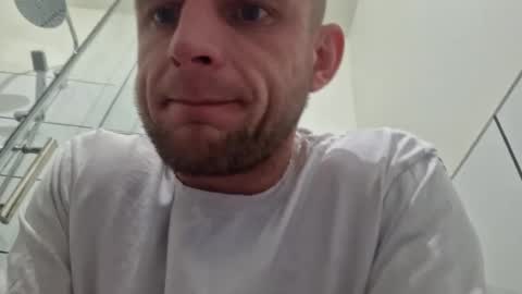 wildmike93 online show from 02.05.26