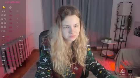 Snapshot of wildopal chatting on 11.27.25 Mila 3 online show from 11.27.25