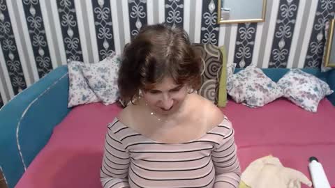 Snapshot of wildpammy chatting on 11.04.25 ask me online show from 11.04.25