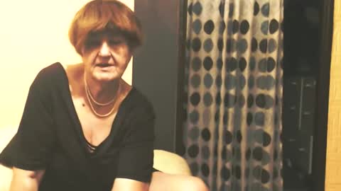 WildRedCat online show from 11.05.25