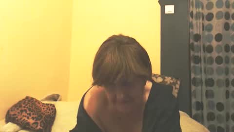 WildRedCat online show from 04.02.26