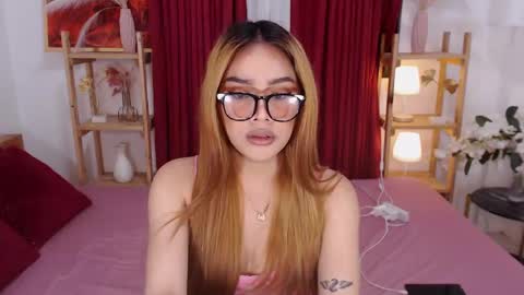 Snapshot of wildsassy0719 chatting on 12.10.24 shea online show from 12.10.24