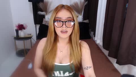 Snapshot of wildsassy0719 chatting on 01.20.25 shea online show from 01.20.25