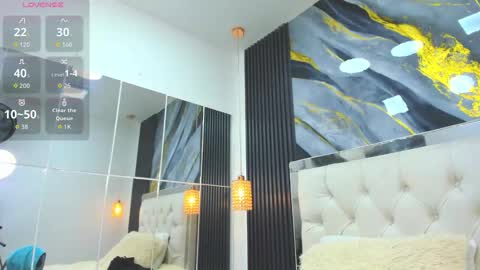 wild online show from 10.29.25