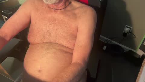 Snapshot of willbach88 chatting on 03.10.25 willbach88 online show from 03.10.25