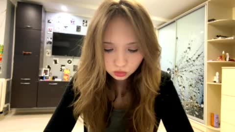 Snapshot of willenasow chatting on 03.05.26 Olivia online show from 03.05.26