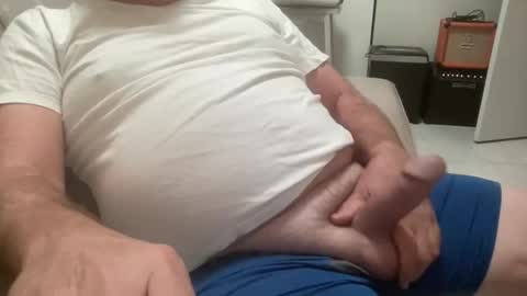 willieb777 online show from 04.19.26